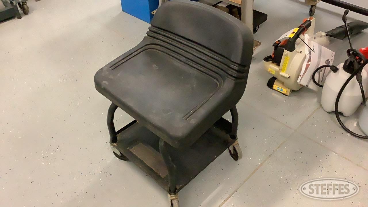 Craftsman Work Seat on Casters